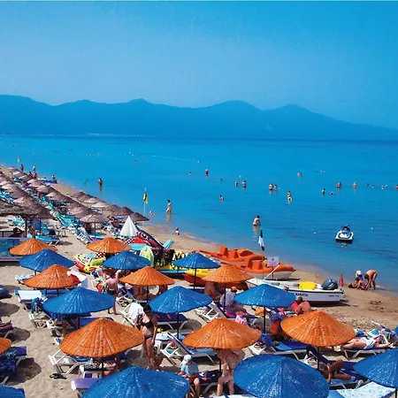 Nefis Denize Ve Avm Ye Yakin Yazlik Long Kusadasi